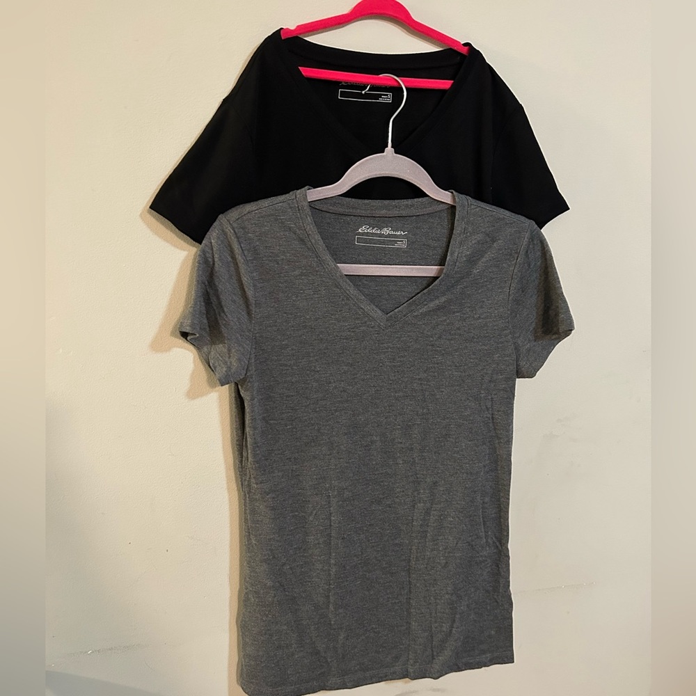 Eddie Bauer 2 Free Dry Athletic Shirts Black & Gray Polyester V-Neck Women’s S